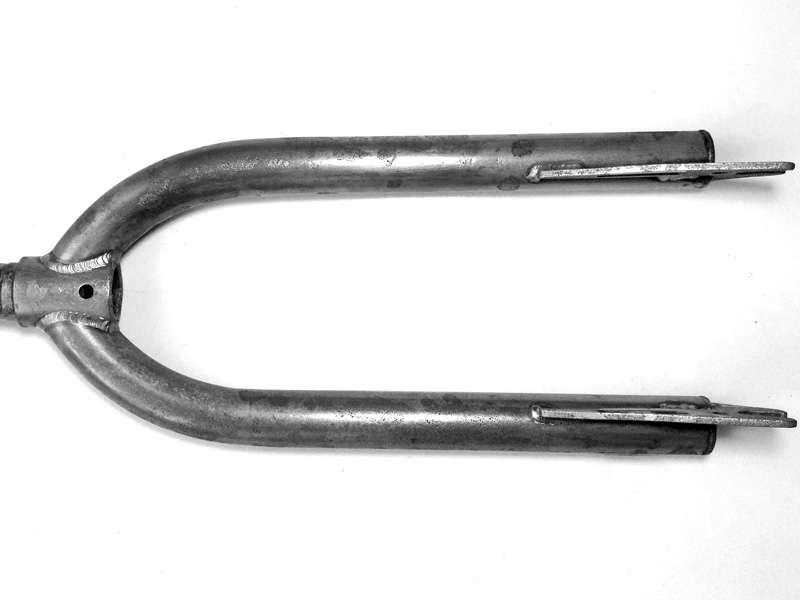 Pitted_forks_800