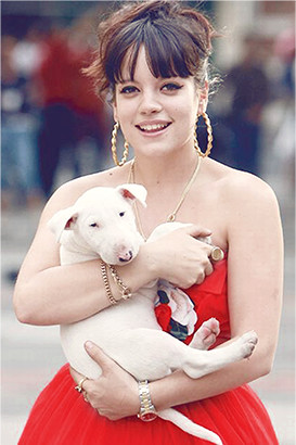 Musician Lily Allen with Maggie May, 2007
